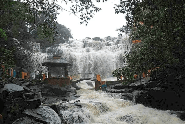 Jatmai Ghatarani Falls